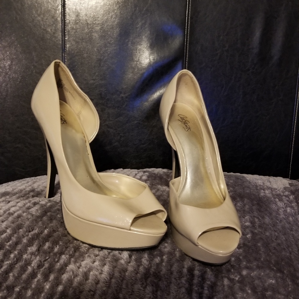 Tan platform heels